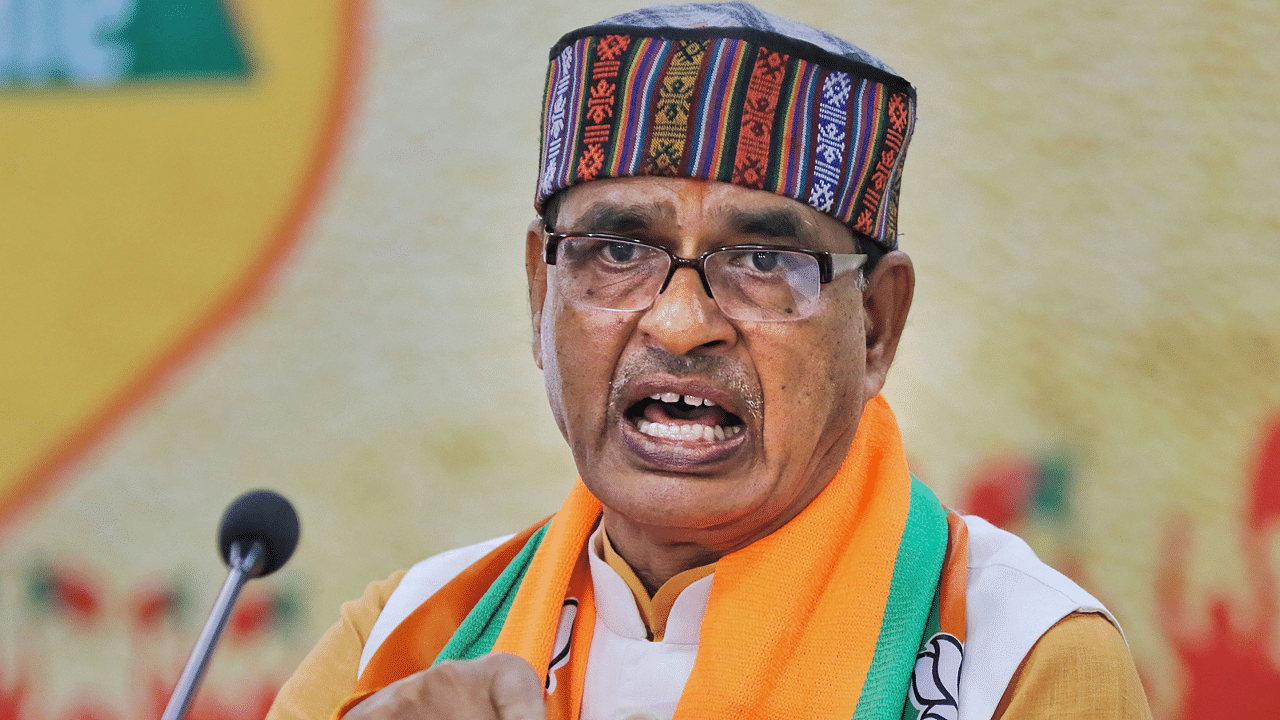 MP CM Shivraj Singh Chauhan campaigned for BJP candidate Gyaneshwar Patil in the Khandwa LS seat on Saturday. Credit: PTI Photo