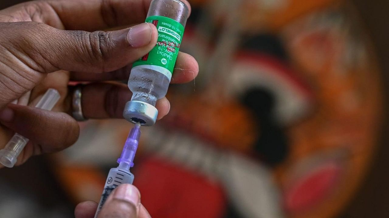 The cumulative vaccine doses administered in the country so far under the nationwide Covid-19 inoculation drive has exceeded 99 crore, as per the government data. Credit: AFP Photo