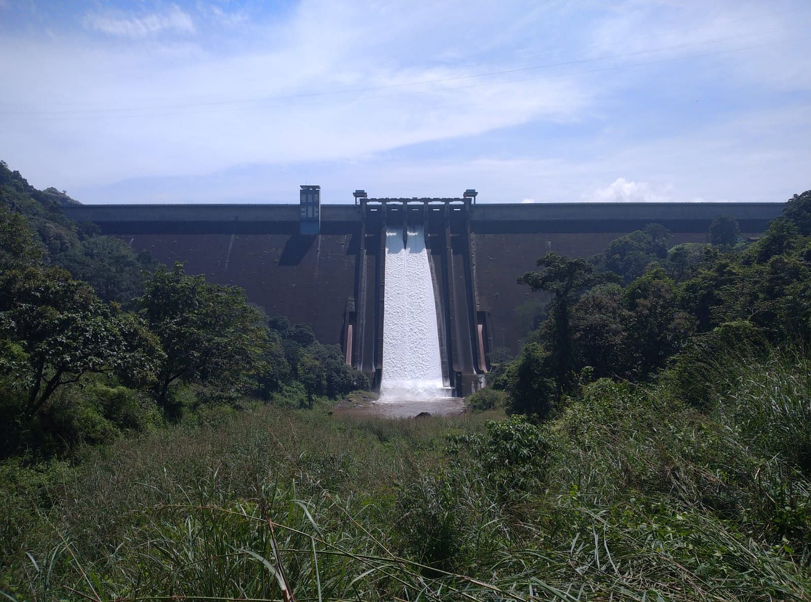 Shutters of Idukki dam opened. Credit: Special arrangement