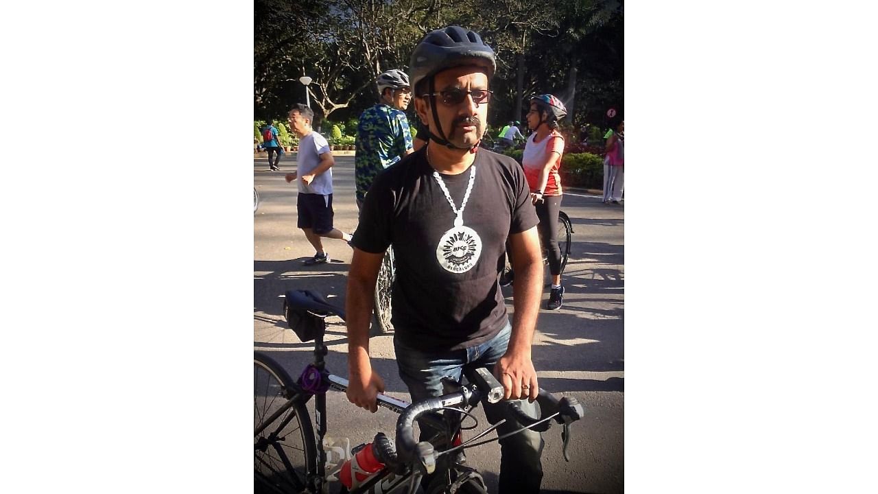 Sathya Sankaran, Bengaluru’s Bicycle Mayor. Credit: DH File Photo