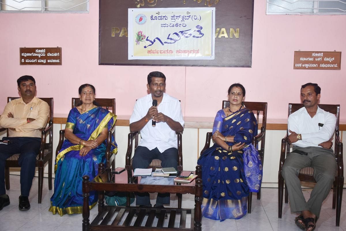 Arebhashe Samskruthi Mathu Sahithya Academy president Lakshminarayana Kajegadde speaks during an interaction in Madikeri.