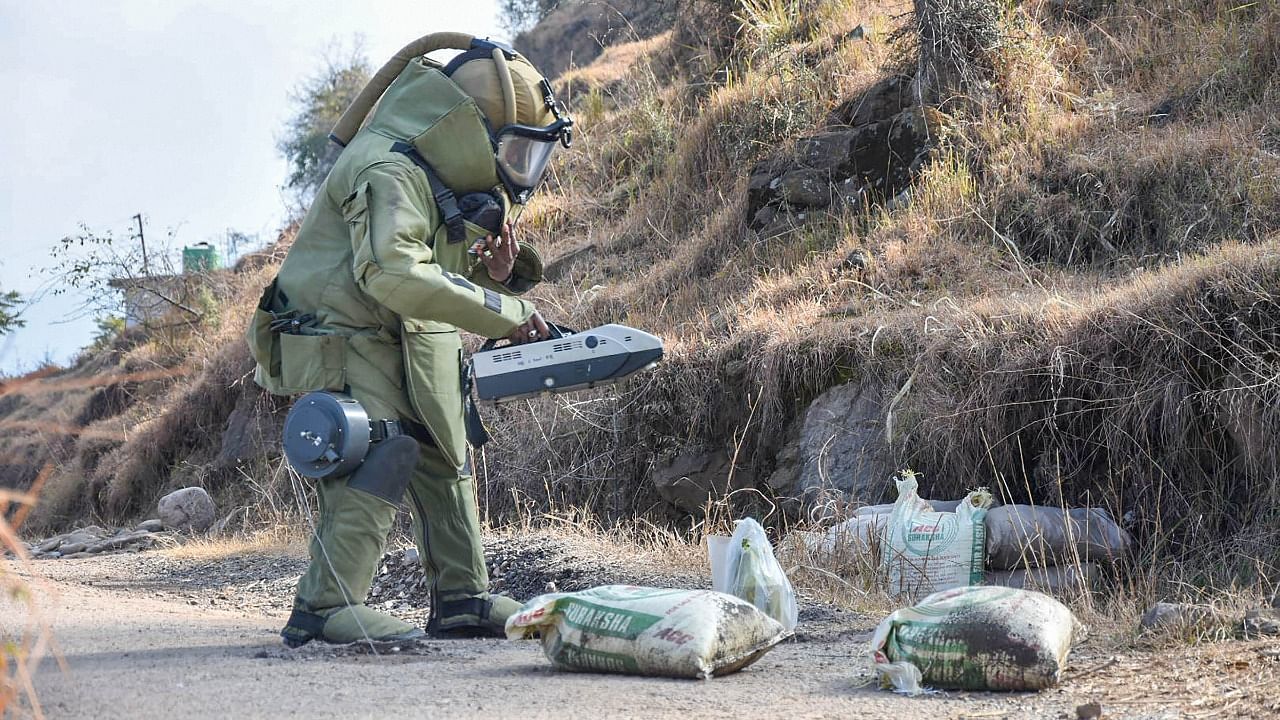 To target convoys of the security forces and the VIP cavalcades, militants have been using remote triggered IEDs in J&K. Credit: PTI File Photo