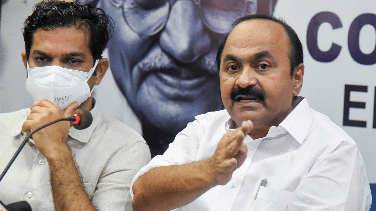 Opposition leader of Kerala V D Satheesan and Congress MP Hibe Eden. Credit: PTI Photo