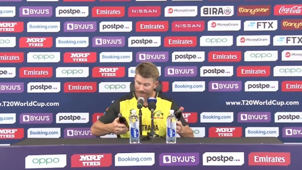 David Warner during the press conference. Credit: Twitter/@mufaddal_vohra