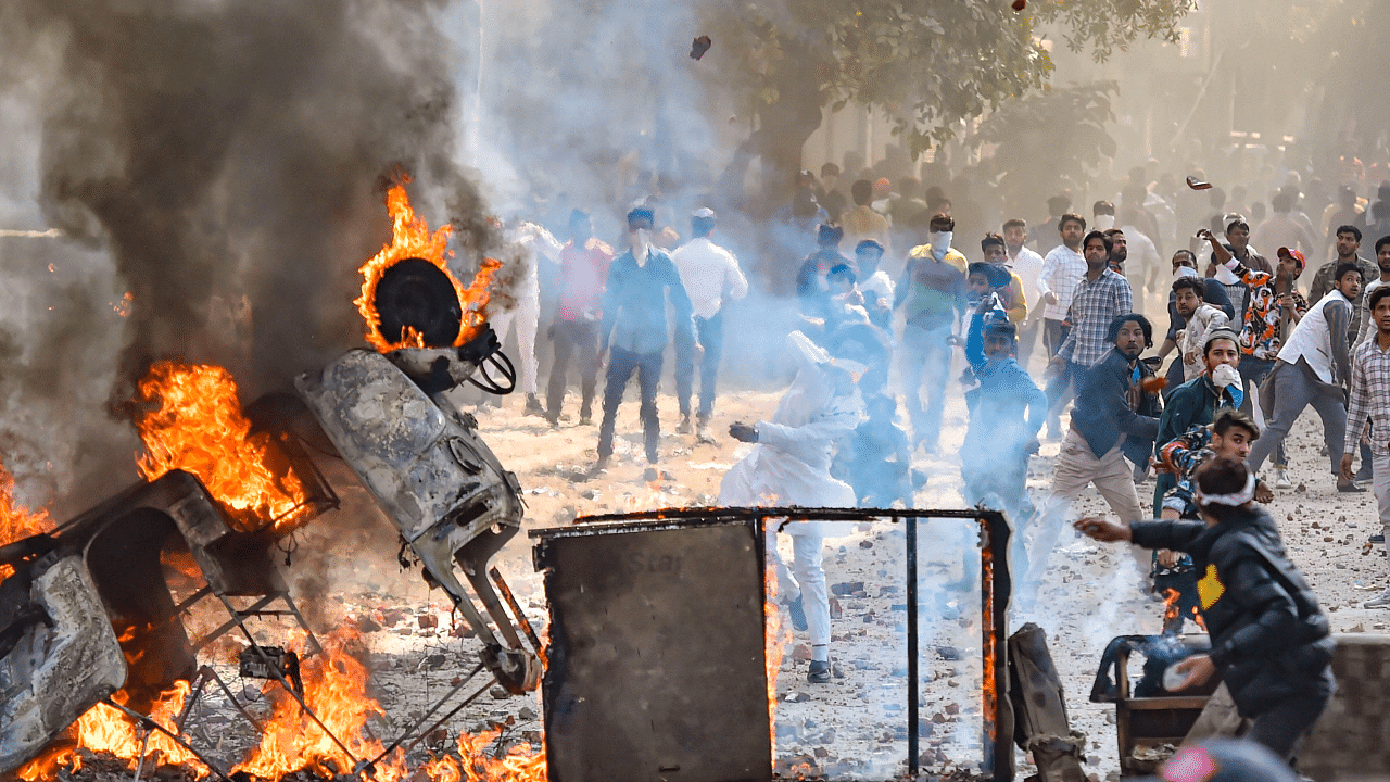 Clashes between a group of anti-CAA protestors and supporters of the new citizenship act, at Jafrabad in north-east Delhi in February 2020. Credit: PTI File Photo