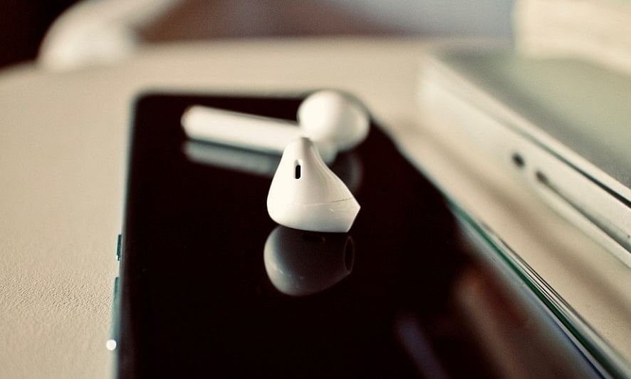Apple AirPods. Picture credit: Pixabay