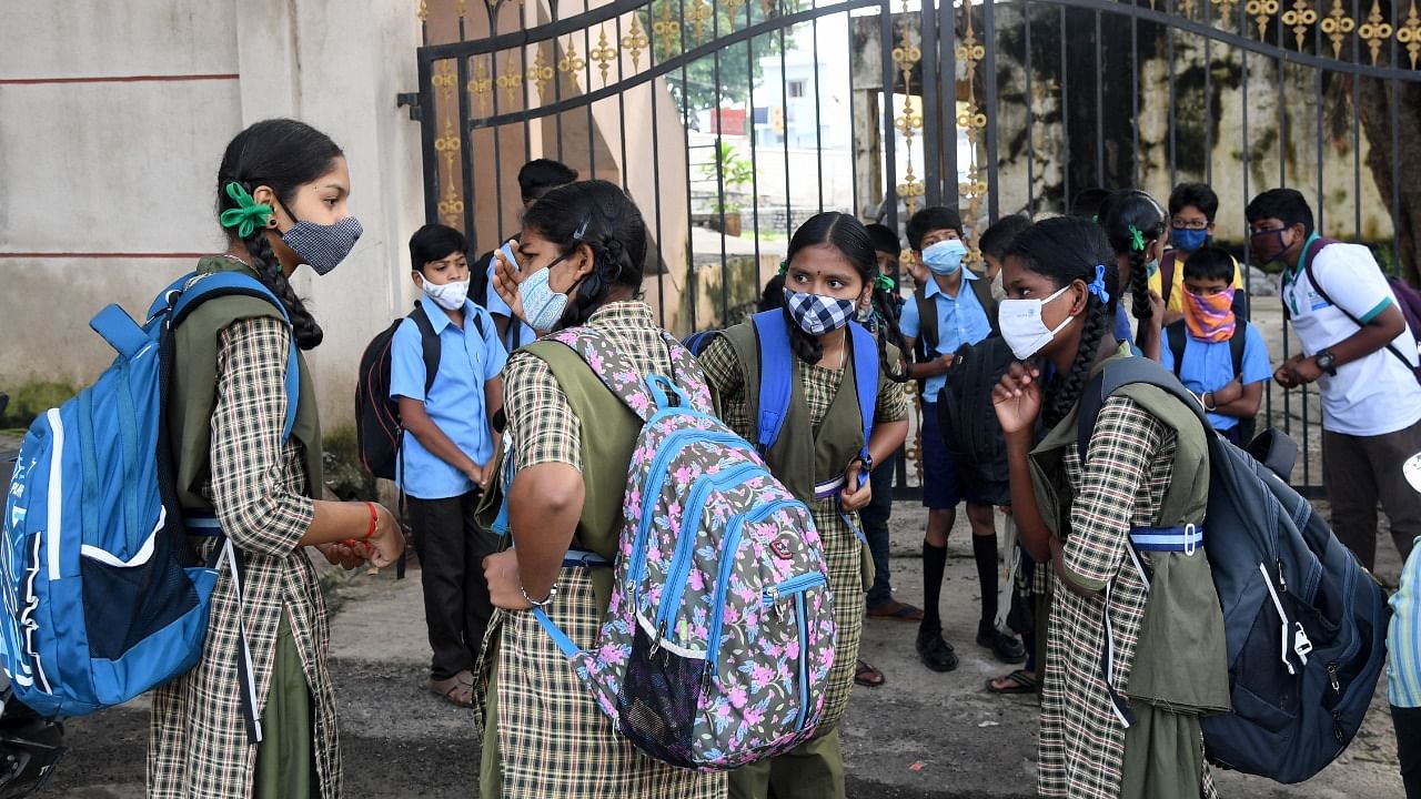 Schools need daily management intervention for discipline, performance management, and a tone from the top about learning culture. Credit: DH File Photo/B H Shivakumar