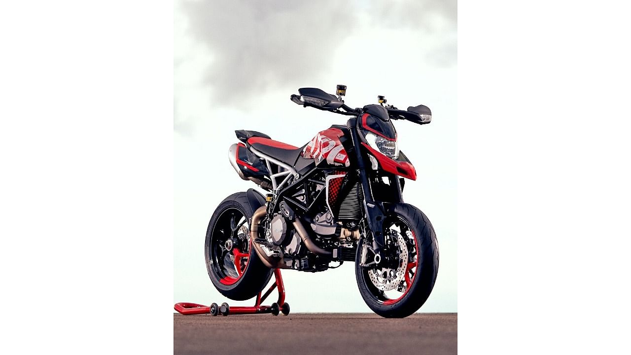 The all-new Hypermotard 950 RVE. Credit: Twitter/@Ducati_India