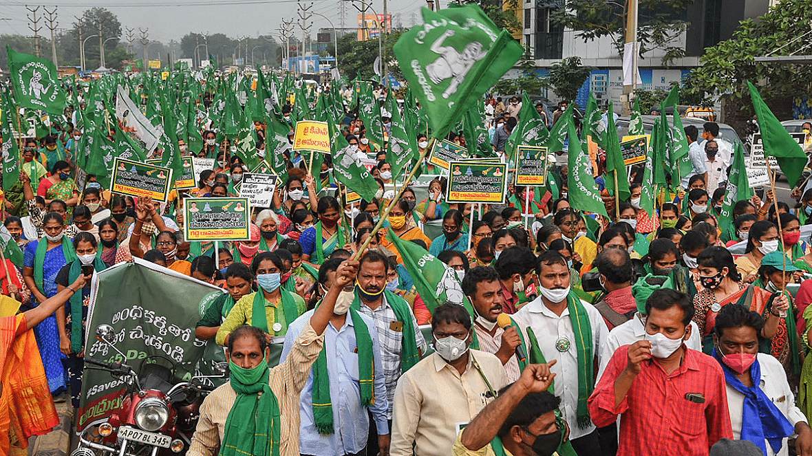 Farmers stage a protest rally demanding Amravati as Andhra Pradesh capital, in Amravati district. Credit: PTI Photo