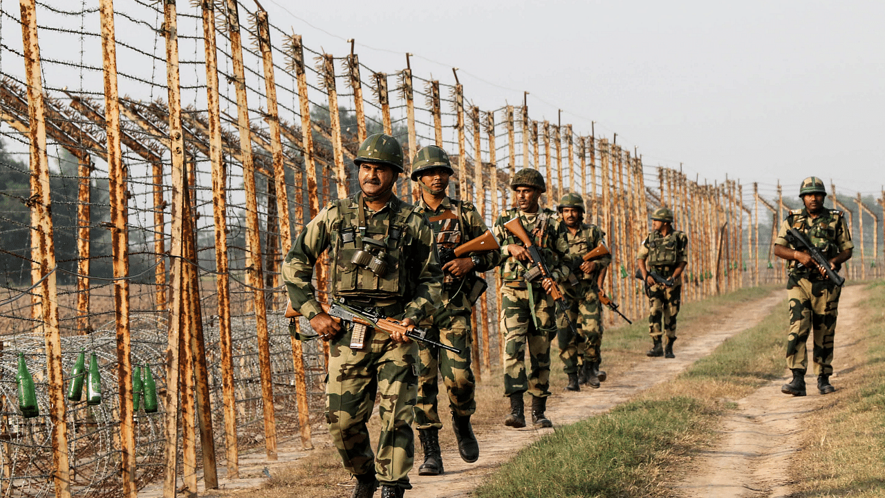 The focus of the meeting will be the extension of the BSF's jurisdiction. Credit: PTI Photo