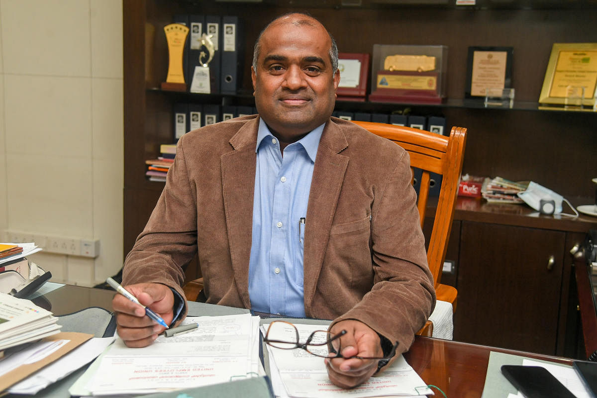 BMTC Managing Director V Anbukumar. Credit: DH Photo