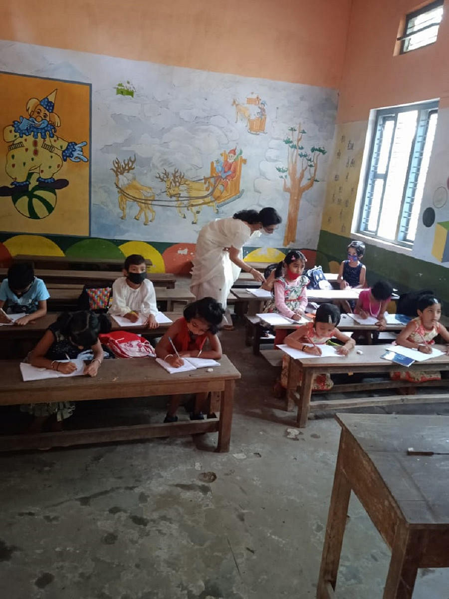 A class in progress at Sri Rama Trust School in Napoklu.
