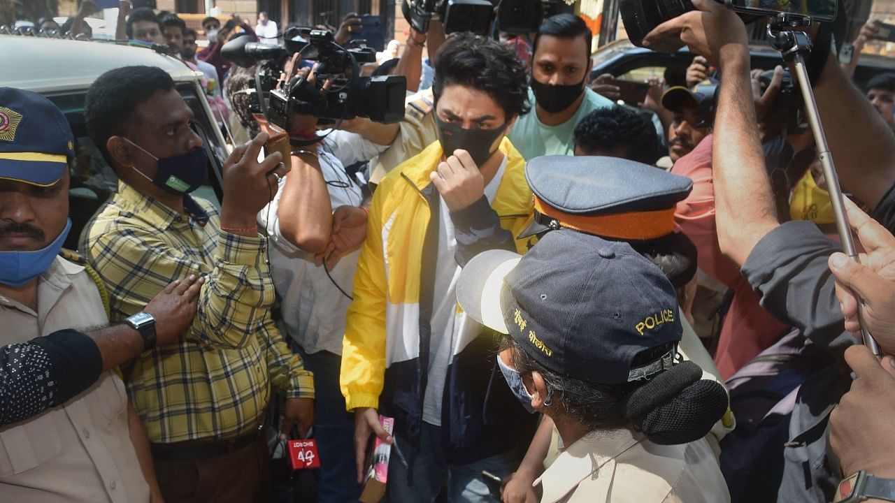 Independent witness Prabhakar Sail last month claimed that he had overheard NCB witness K P Gosavi discussing a pay-off deal of Rs 25 crore with D'Souza over phone after Aryan Khan was arrested by the NCB. Credit: PTI File Photo