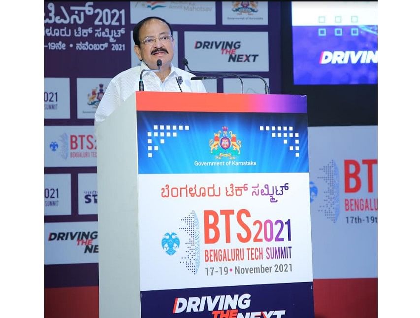  Venkaiah Naidu, Vice President of India is addressing to the media at Bengaluru Tech Summit. Credit: Special Arrangement