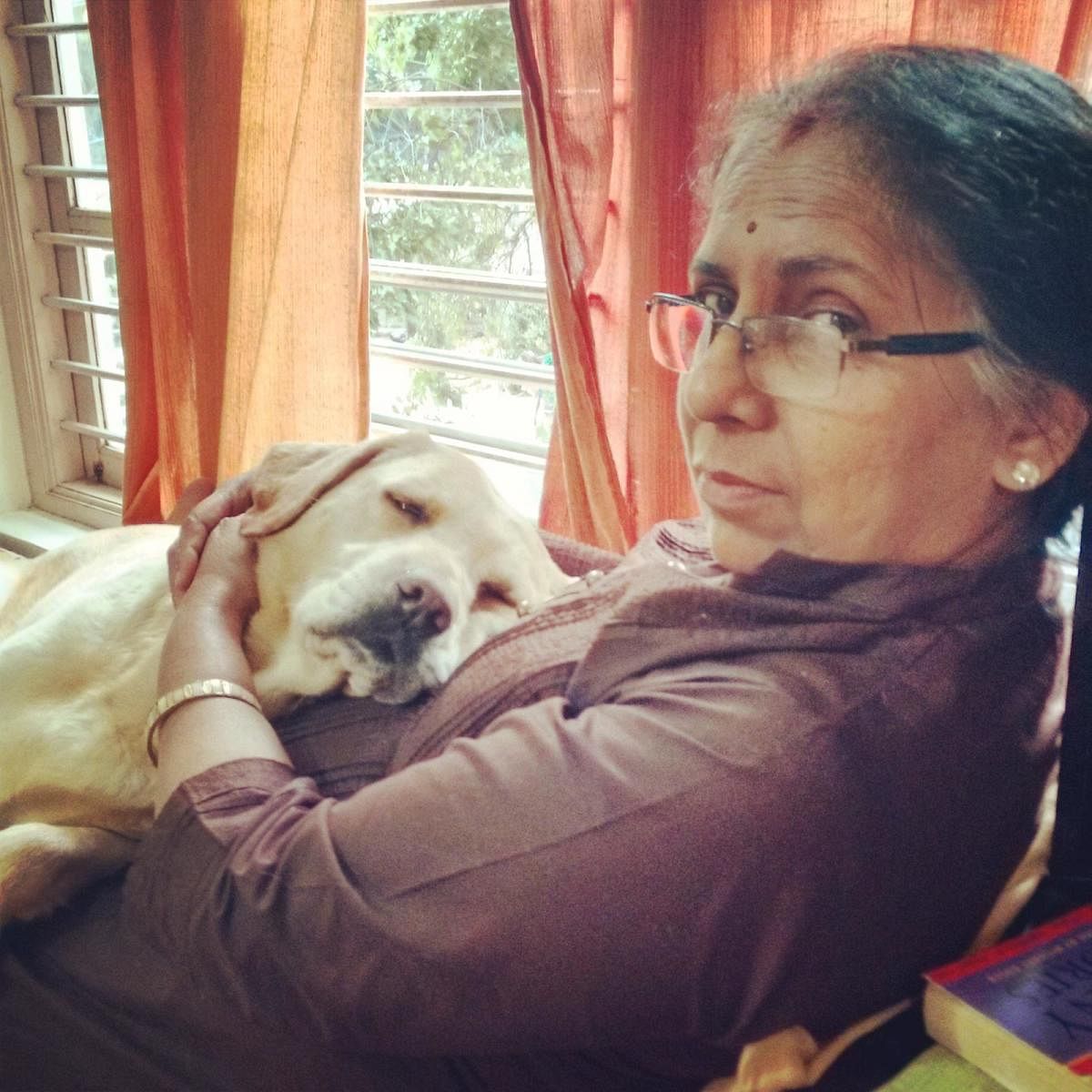 Pramila Bina with Karisma,who died at age 11.