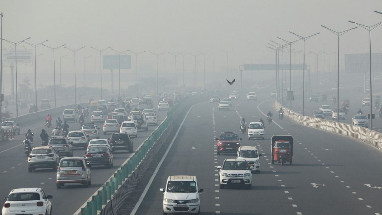 Delhi is blanketed by a layer of smog. Credit: Reuters Photo