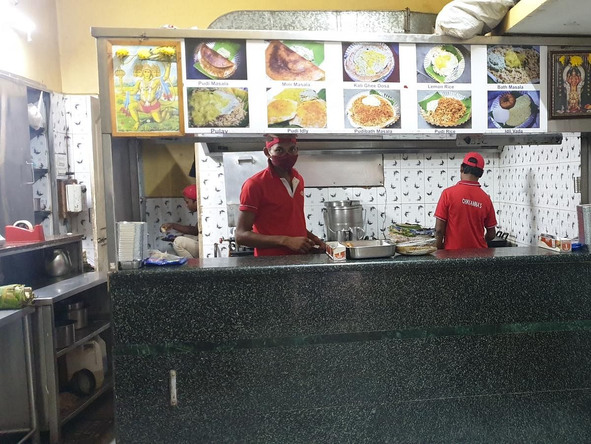 Located in Cubbonpete, Chikkanna Tiffin Room is popular for its Bath masala dosa (inset).