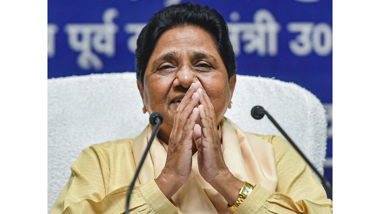 Bahujan Samaj Party (BSP) President Mayawati addresses a press conference at party office in Lucknow, Tuesday. Credit: PTI File Photo