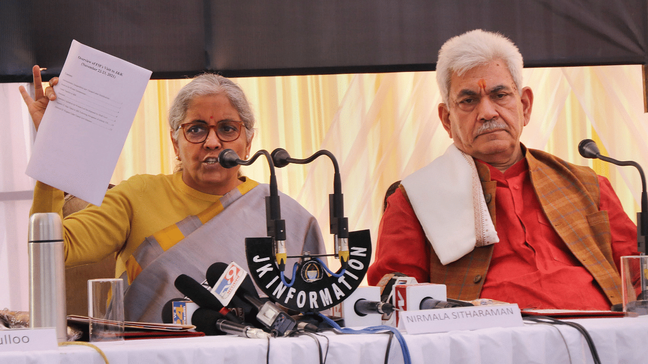 Union Finance Minister Nirmala Sitharaman and LG J&K Manoj Sinha. Credit: PTI Photo