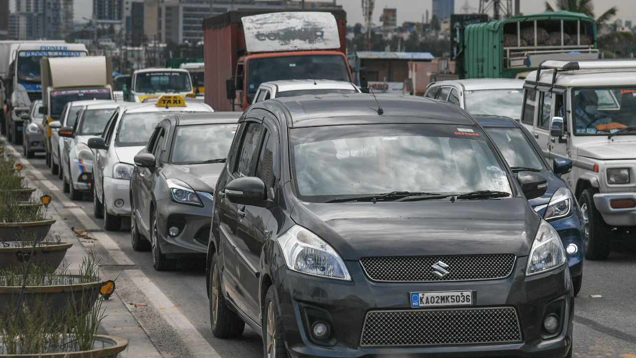 As the demand rises, the aggregators give up on the stuck customers and when you find one, the drivers pressure you to pay extra charges. Credit: DH Photo