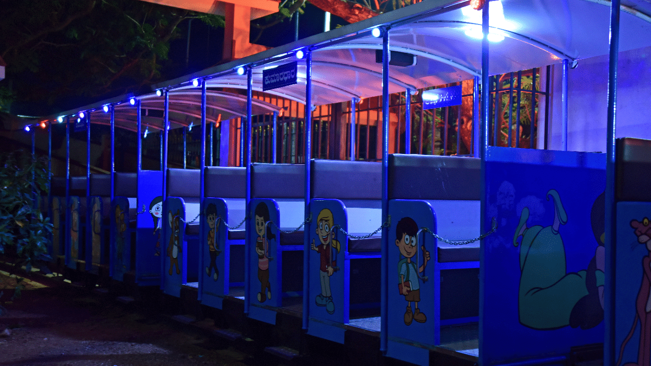 Toy train at Kadri Park in Mangaluru. Credit: DH Photo