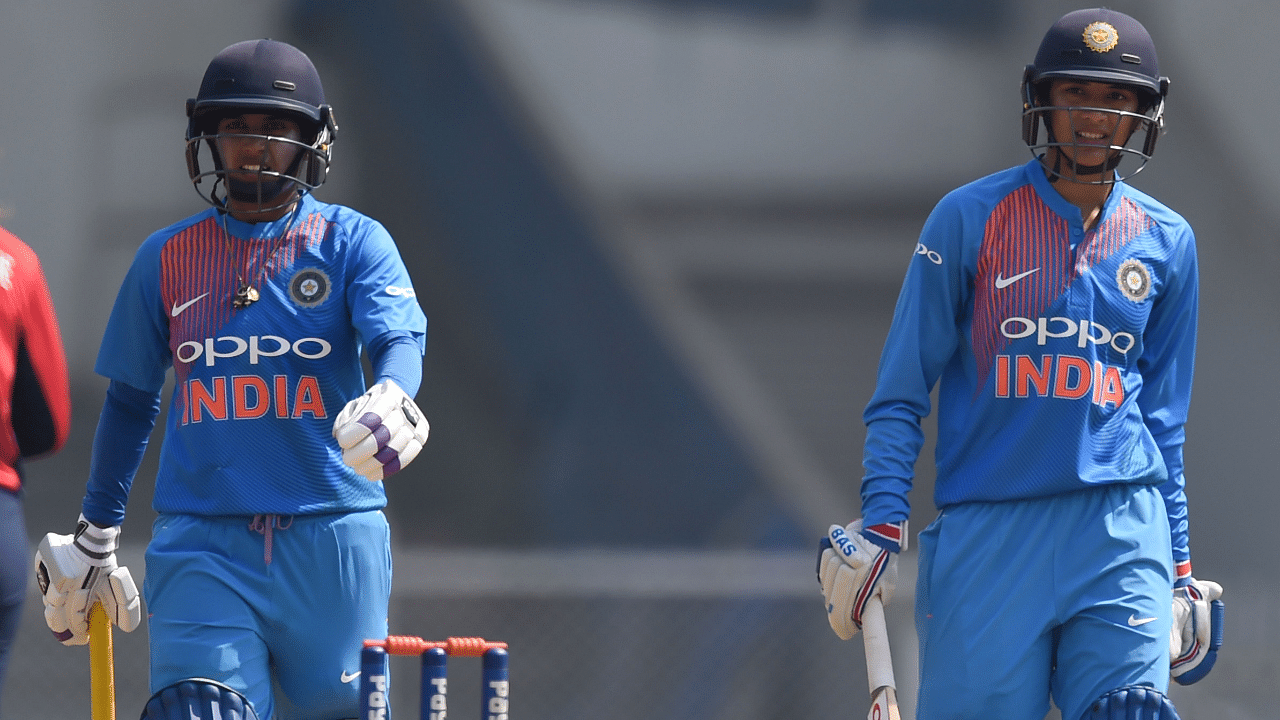 Indian cricketers Mithali Raj (L) and Smriti Mandhana. Credit: AFP Photo