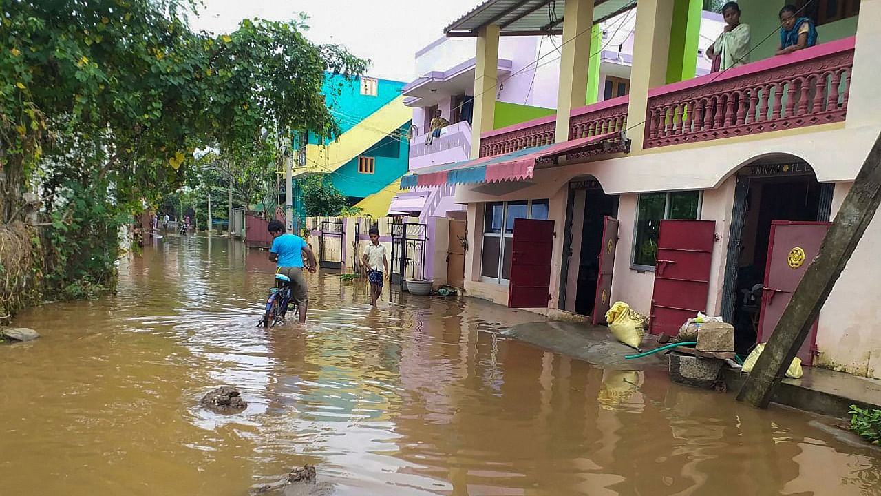 Tiruchirappalli has been receiving heavy rains over the past 24 hours. Credit: PTI Photo