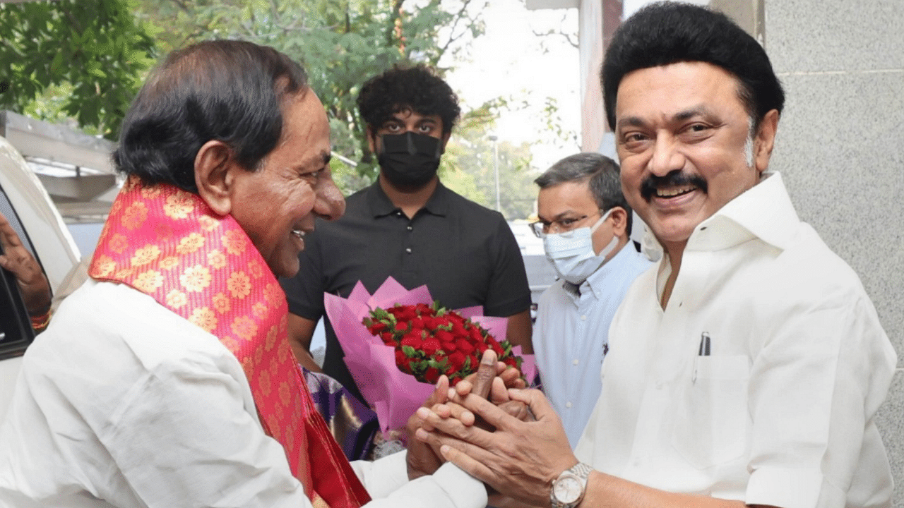 Telangana Chief Minister K Chandrashekar Rao met his Tamil Nadu counterpart M K Stalin in Chennai. Credit: PTI Photo