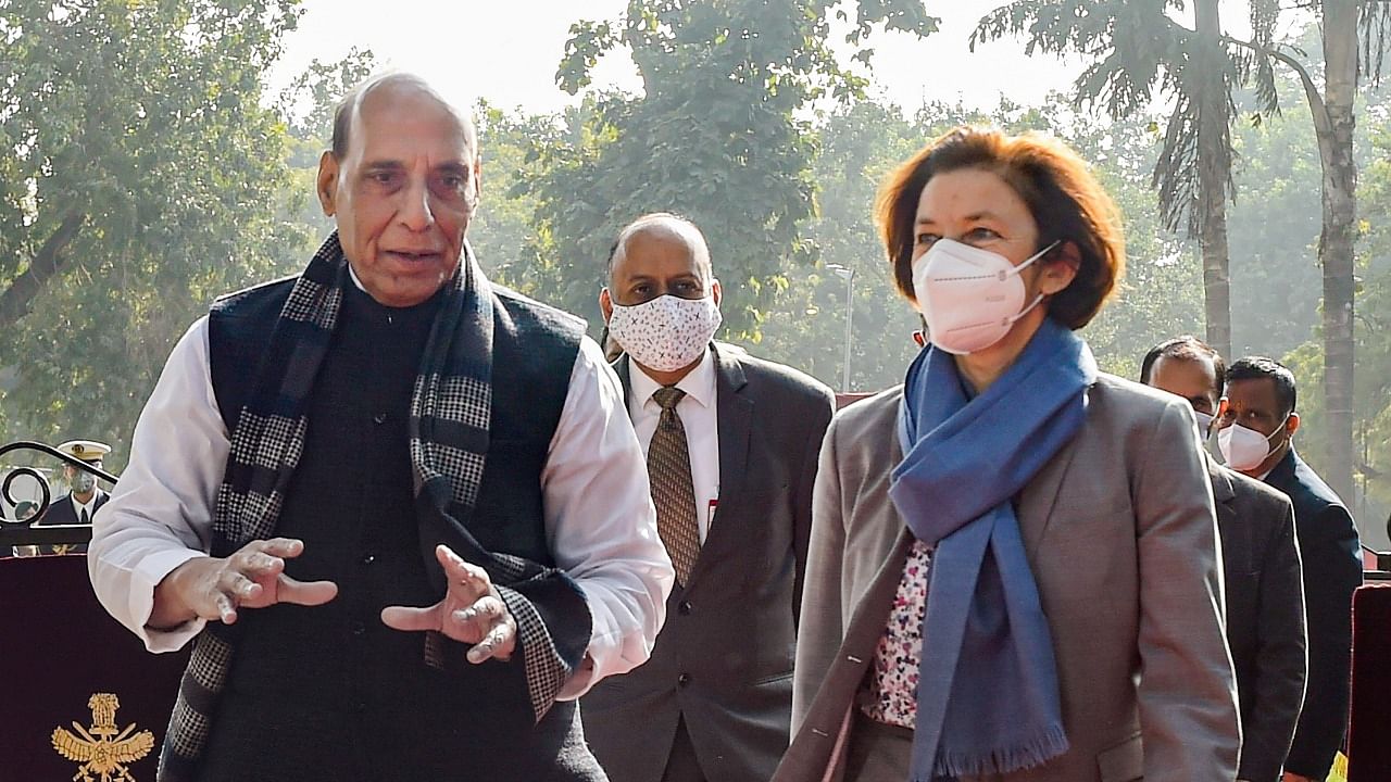 Defence Minister Rajnath Singh with his French counterpart Florence Parly at National War Memorial during the latter's visit to India. Credit: PTI Photo