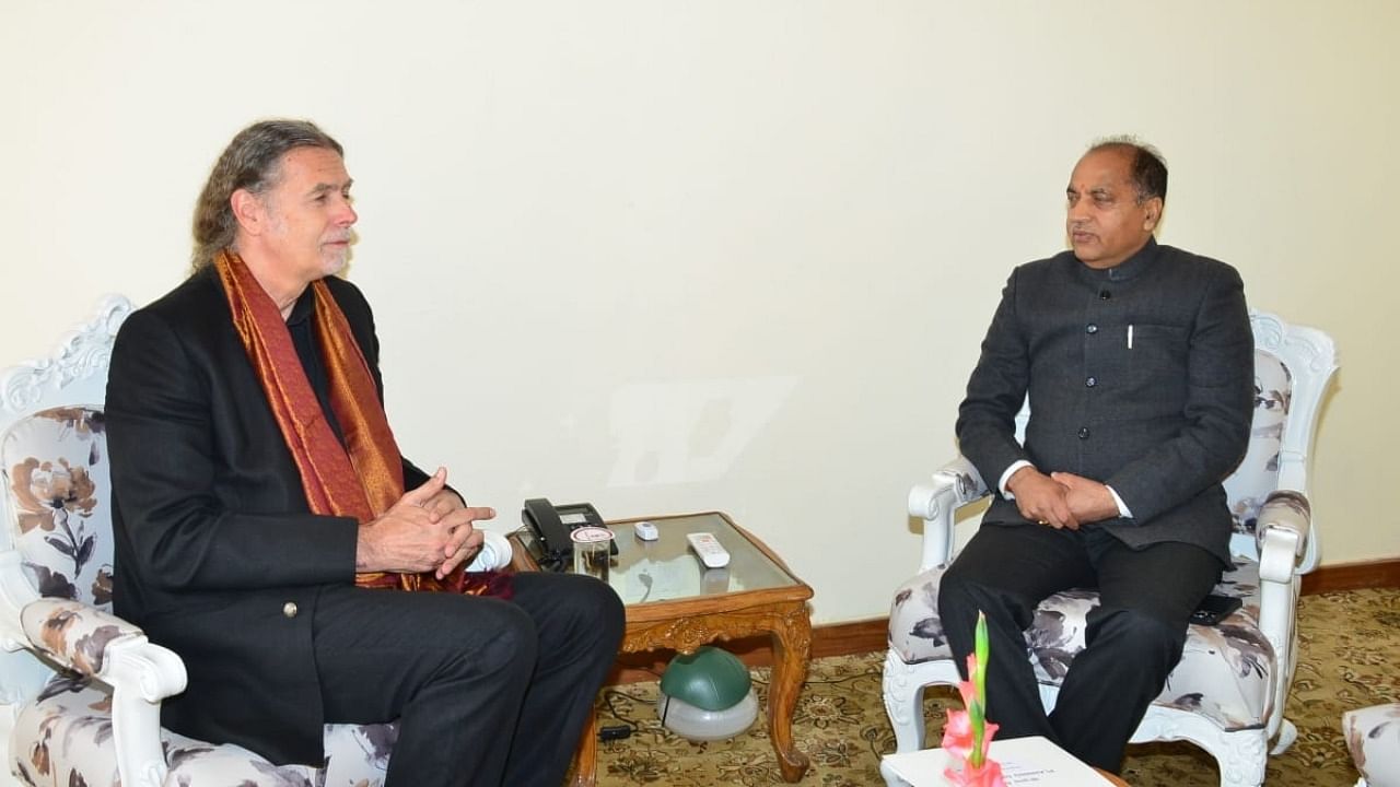 German Ambassador to India Walter J. Lindner (L) with Himachal Pradesh Chief Minister Jai Ram Thakur. Credit: IANS Photo