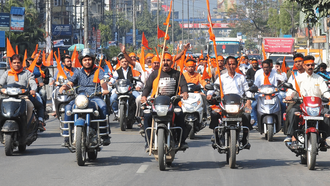 Vishwa Hindu Parishad activists. Credit: PTI Photo
