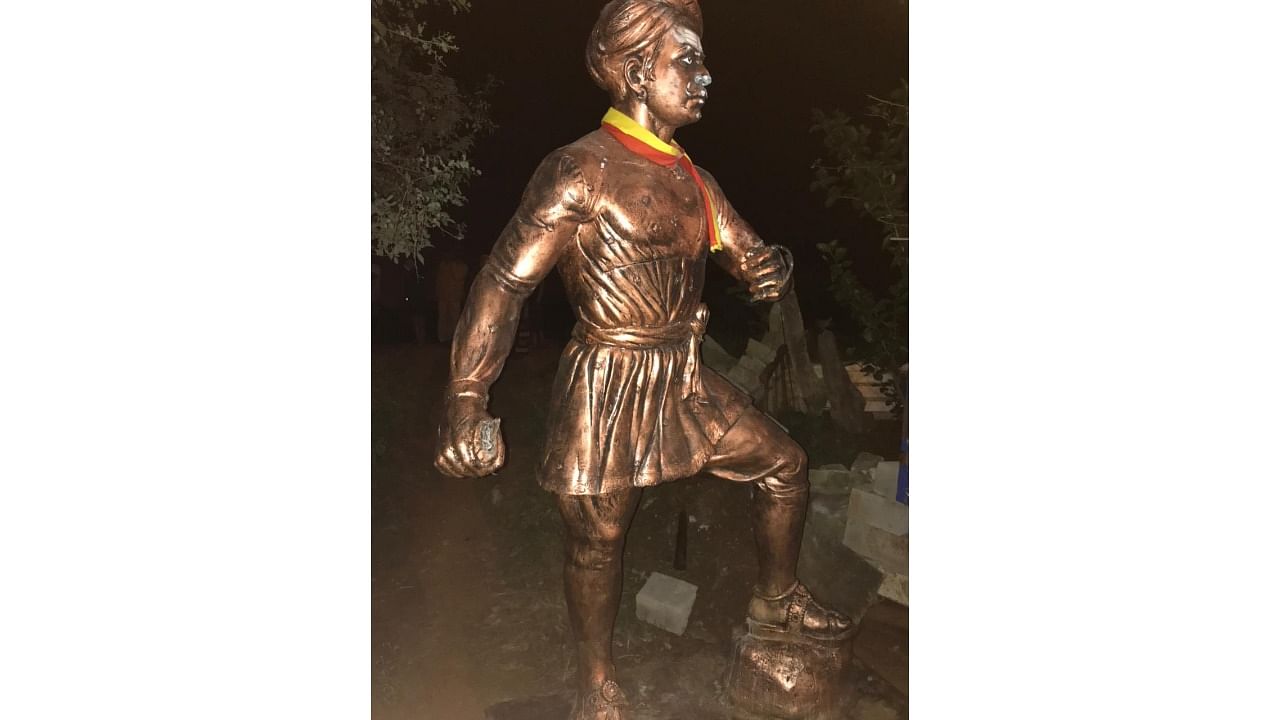 Statue of Sangolli Rayanna vandalised at Kanakdas Colony in Angol suburb in Belagavi in the early hours of Saturday.