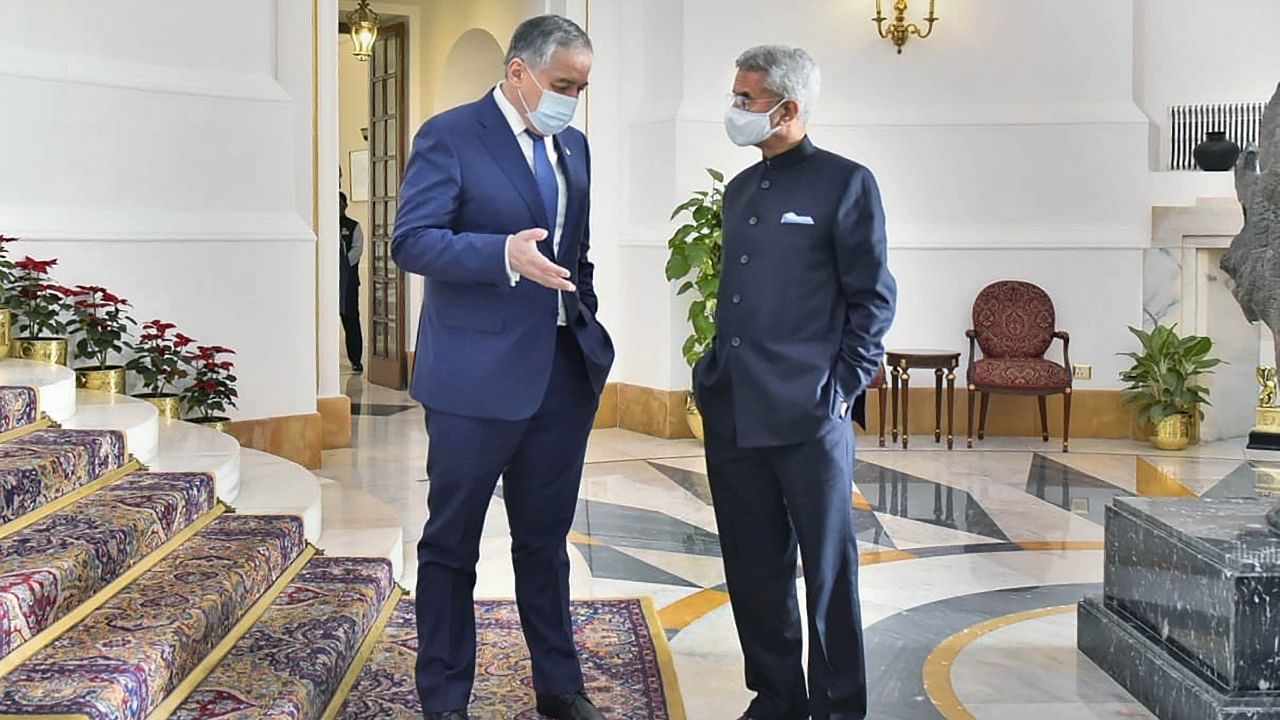 Jaishankar with Foreign Minister M Sirojiddin Muhriddin of Tajikistan before a meeting. Credit: PTI  Photo