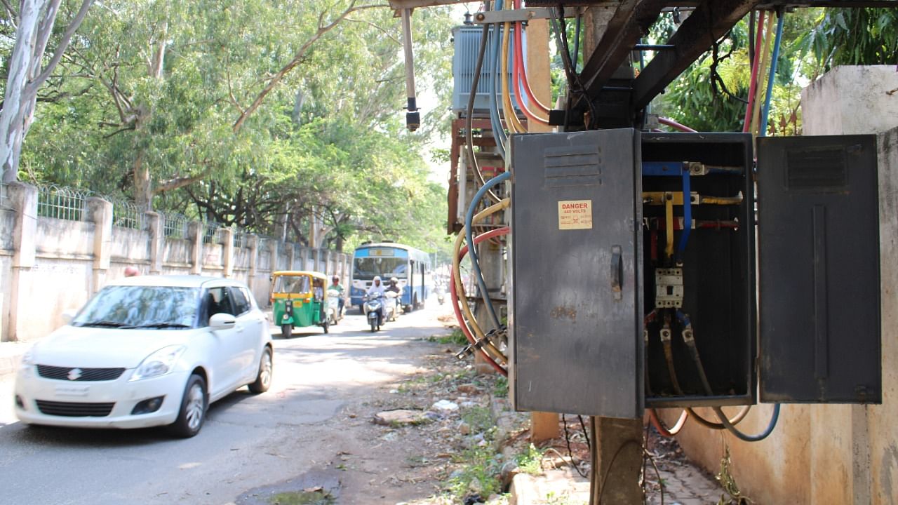 The PIL petition has argued that transformers on roadsides and footpaths endanger lives. Credit: DH File Photo
