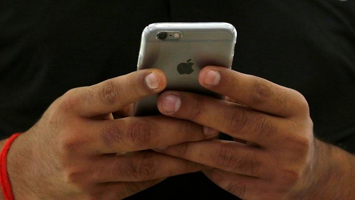 <div class="paragraphs"><p>A Class 9 student has has been apprehended for allegedly stealing his mother's gold to finance his female friend's birthday party and gift her an iPhone in southwest Delhi's Najafgarh area, police said Wednesday.</p></div>