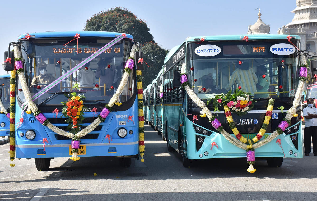 The electric buses were inaugurated at the Vidhana Soudha on Monday. DH Photo/B K Janardhan