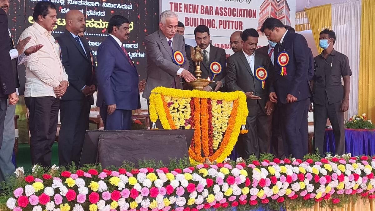 Supreme Court Judge Justice Abdul Nazeer inaugurates the new building of the bar association in Puttur on Tuesday.