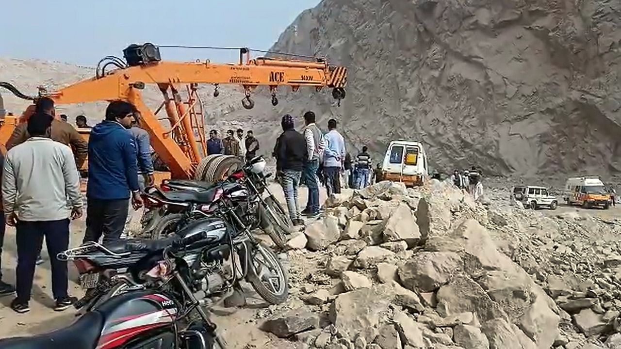 Rescue work in progress at the site of a landslide incident at Dadam mining area of Bhiwani district, Saturday, January 1, 2022. Several vehicles and some people are feared to be trapped under the debris. Credit: PTI Photo