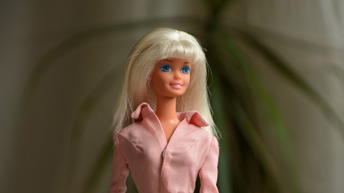 Barbie collaboration with Balmain: no dolls, plenty of NFT