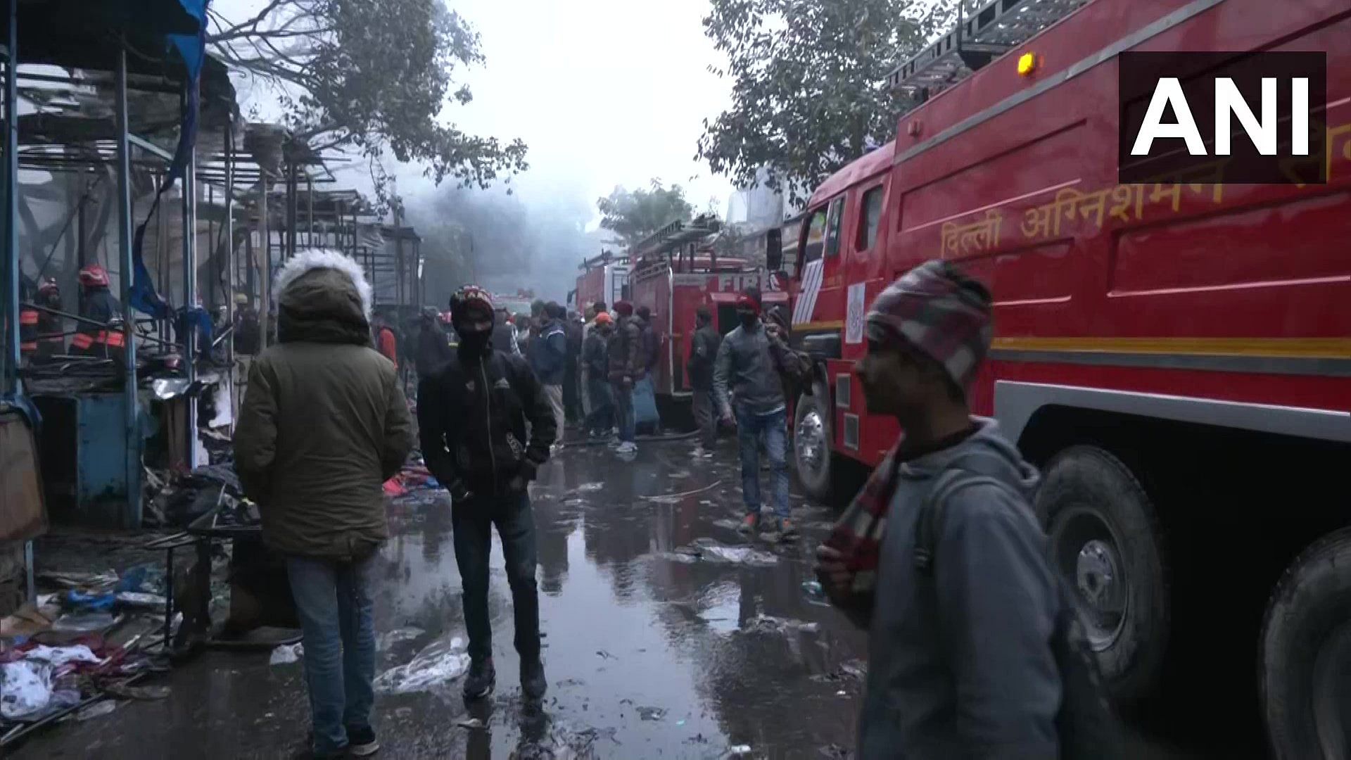 A major fire broke out at Lajpat Rai Market in Chandni Chowk. Credit: Twitter @aninews