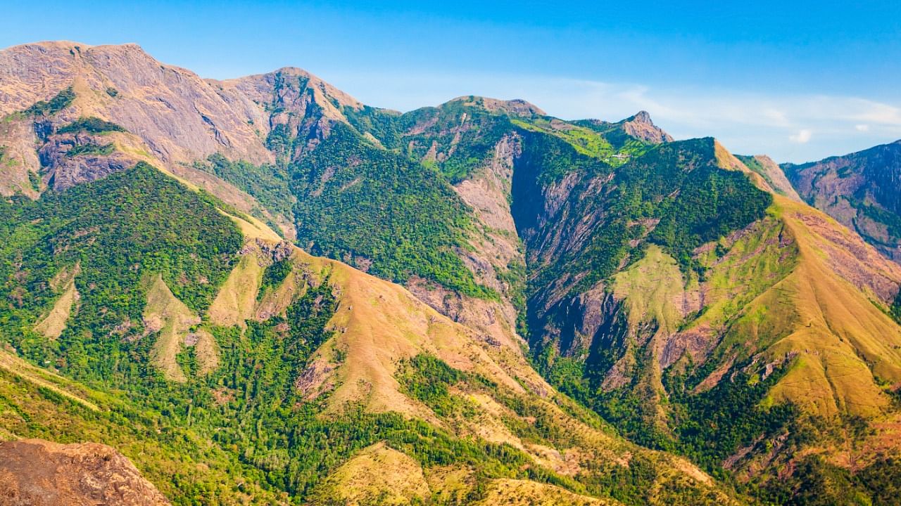 A view of the Western Ghats that traverse across Gujarat, Karnataka, Maharashtra, Goa, Kerala and Tamil Nadu. Credit: iStock Images