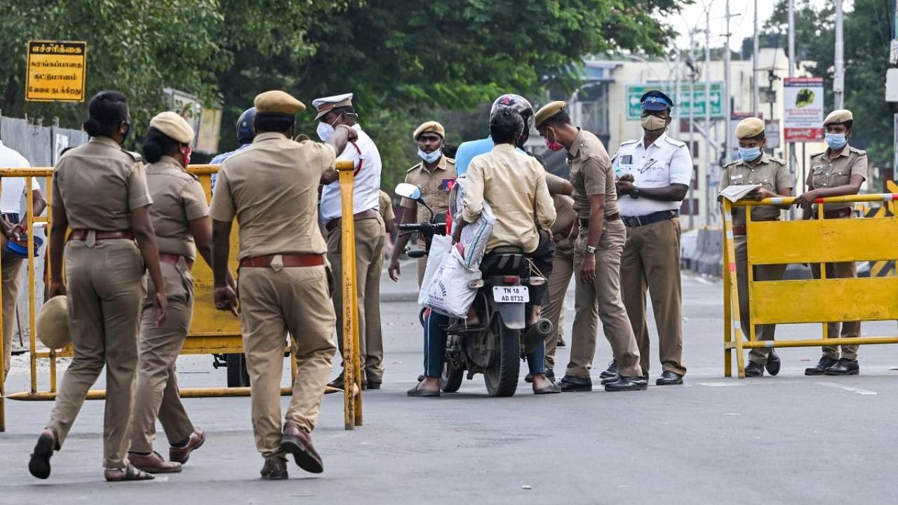 Tamil Nadu had reported 13,958 fresh Covid-19 positive cases on Monday. Credit: PTI Photo