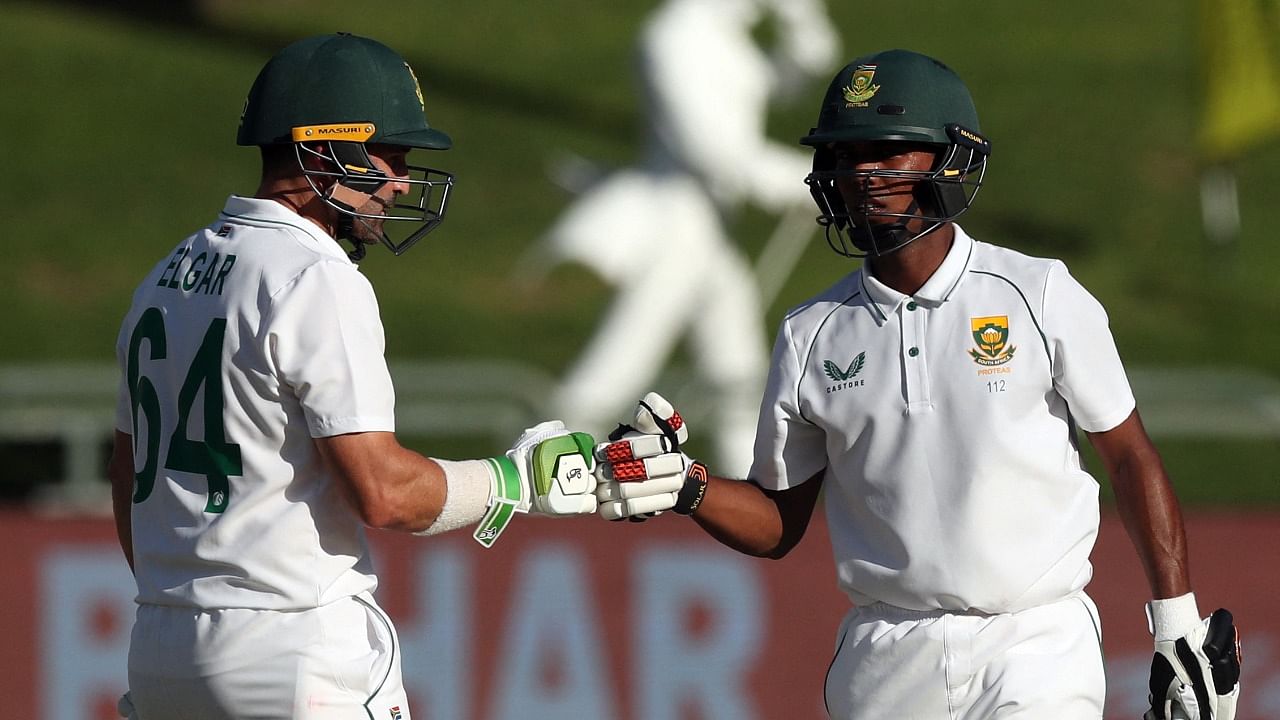 South Africa skipper Dean Elgar (R) with Keegan Petersen on Day 3 of the 3rd Test in Cape Town. Credit: Reuters Photo