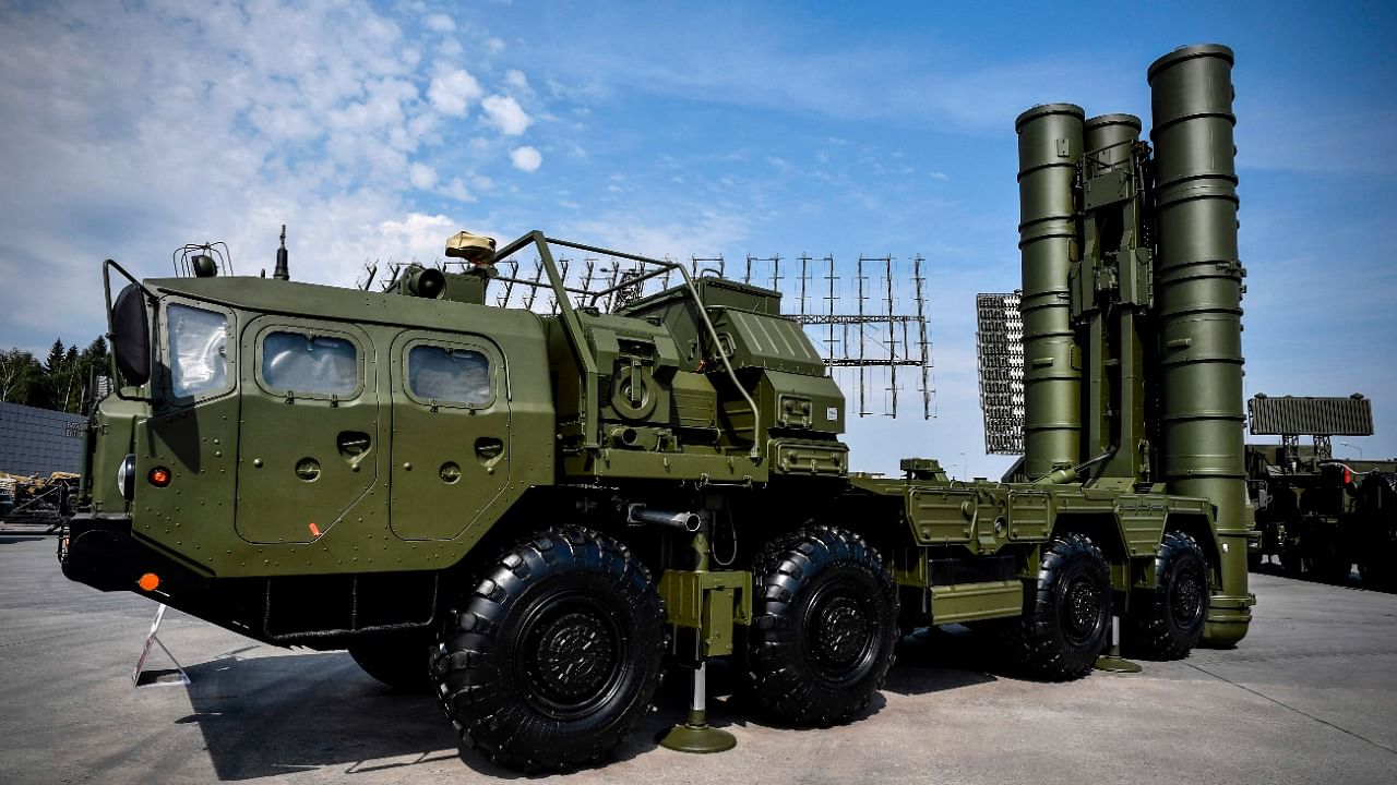 In October 2018, India signed a $5 billion deal with Russia to buy five units of the S-400 air defence missile systems. Credit: AFP File Photo