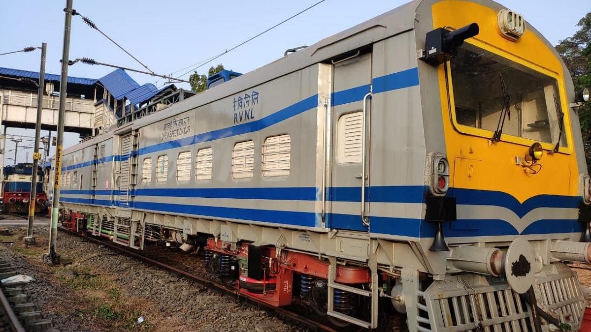 The tower wagon for the maintenance of the Kumbla-Mangaluru-Junction-Jokkatte-Panambur section of the railways coming under the Palakkad division.