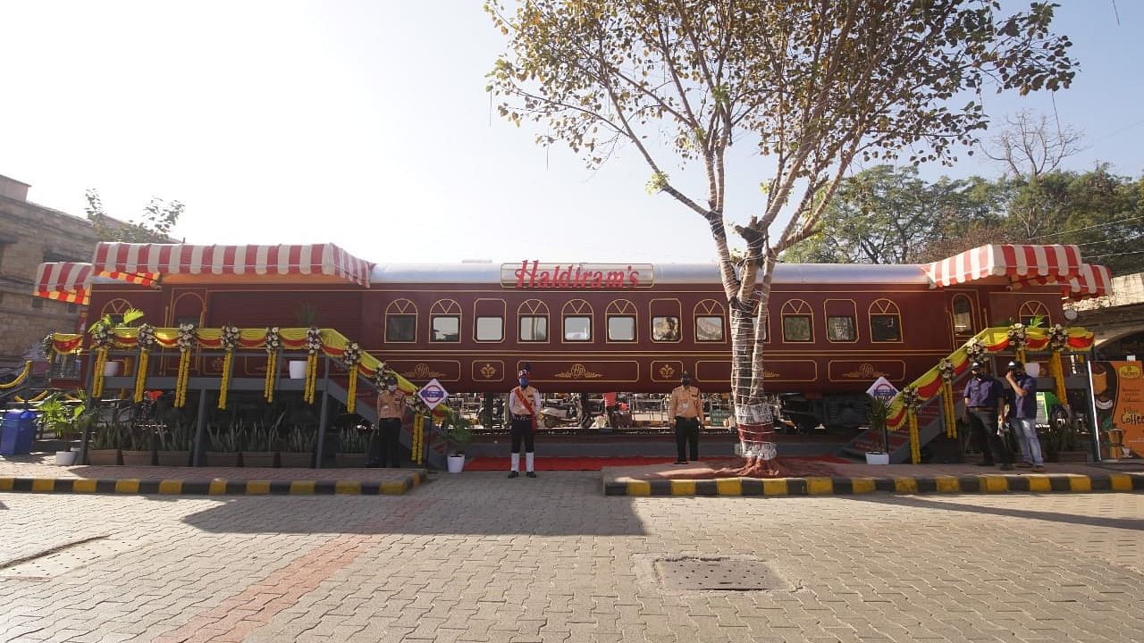 The restaurant will be a fine dining place offering a unique experience to diners and it will accommodate 40 patrons inside the coach. Credit: Central Railway
