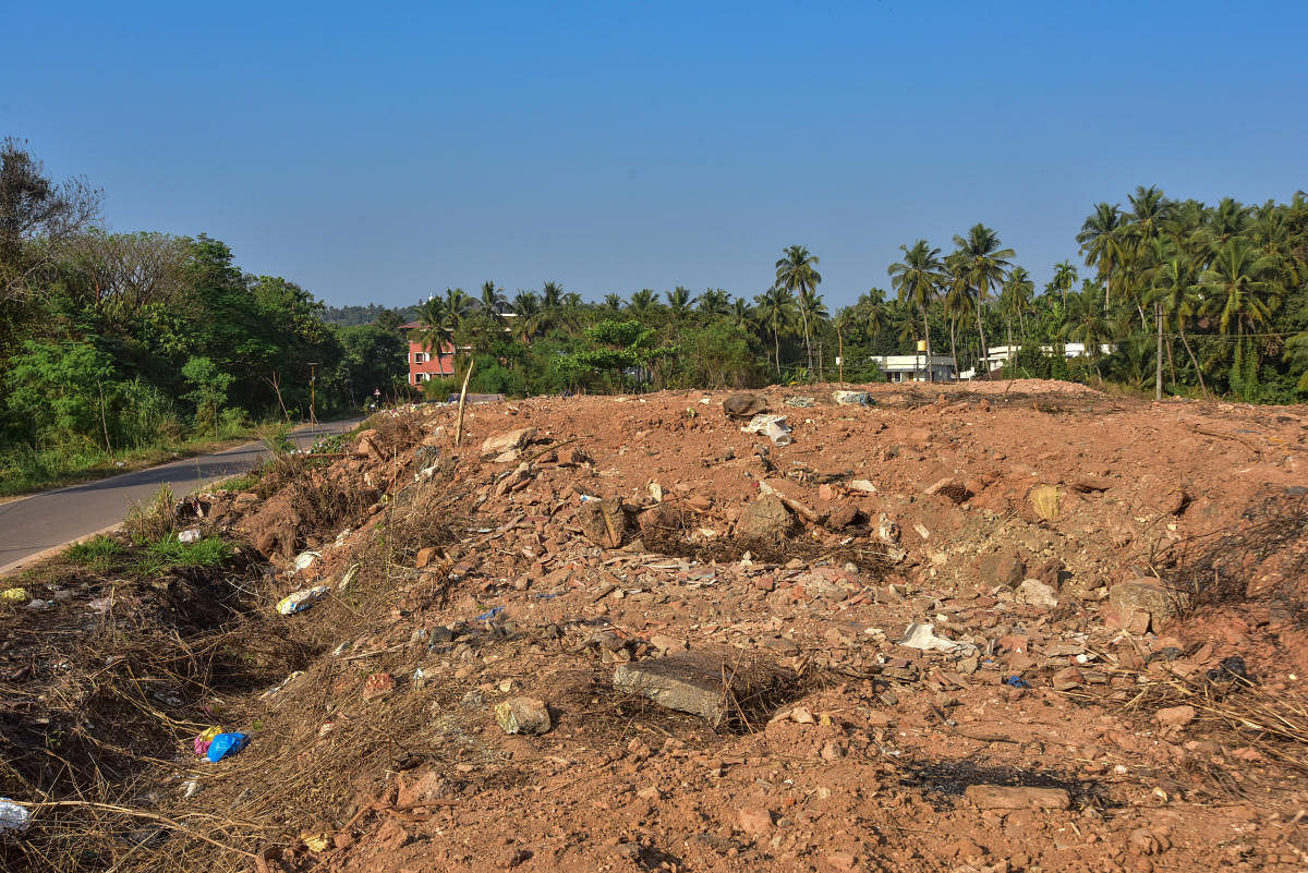 The land identified for the integrated bus terminal at Pumpwell in Mangaluru. DH Photo/Irshad Mahammad