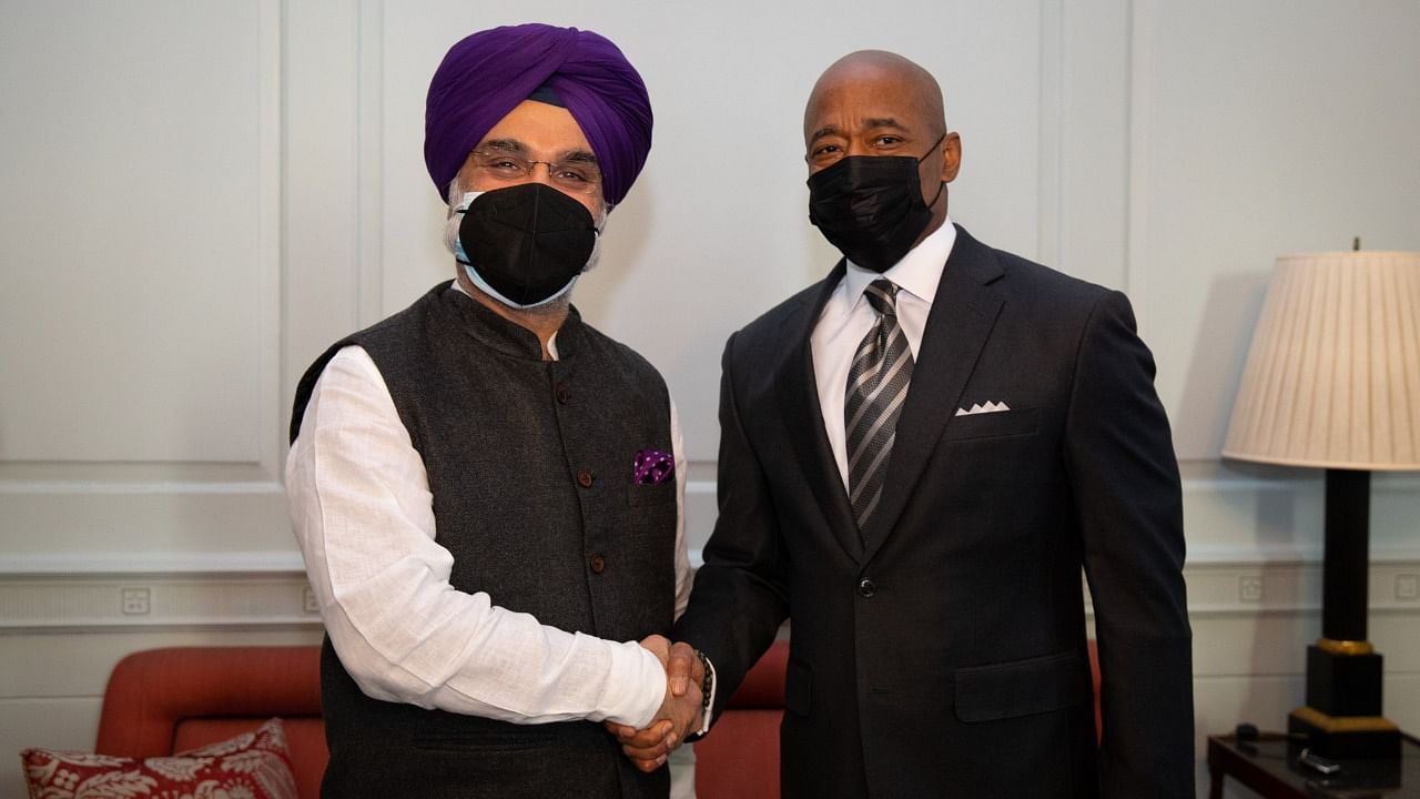 Indian Ambassador to the US Taranjit Singh Sandhu with New York Mayor Eric Adams in January 2022. Credit: Twitter/@NYCMayorsOffice