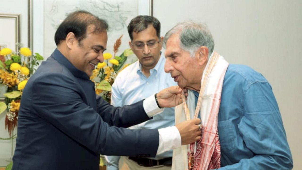 Assam Chief Minister Himanta Biswa Sarma confers the 'Assam Baibhav', the state's highest civilian award, to eminent industrialist and Tata Trust's Chairman Ratan Naval Tata. Credit: PTI Photo