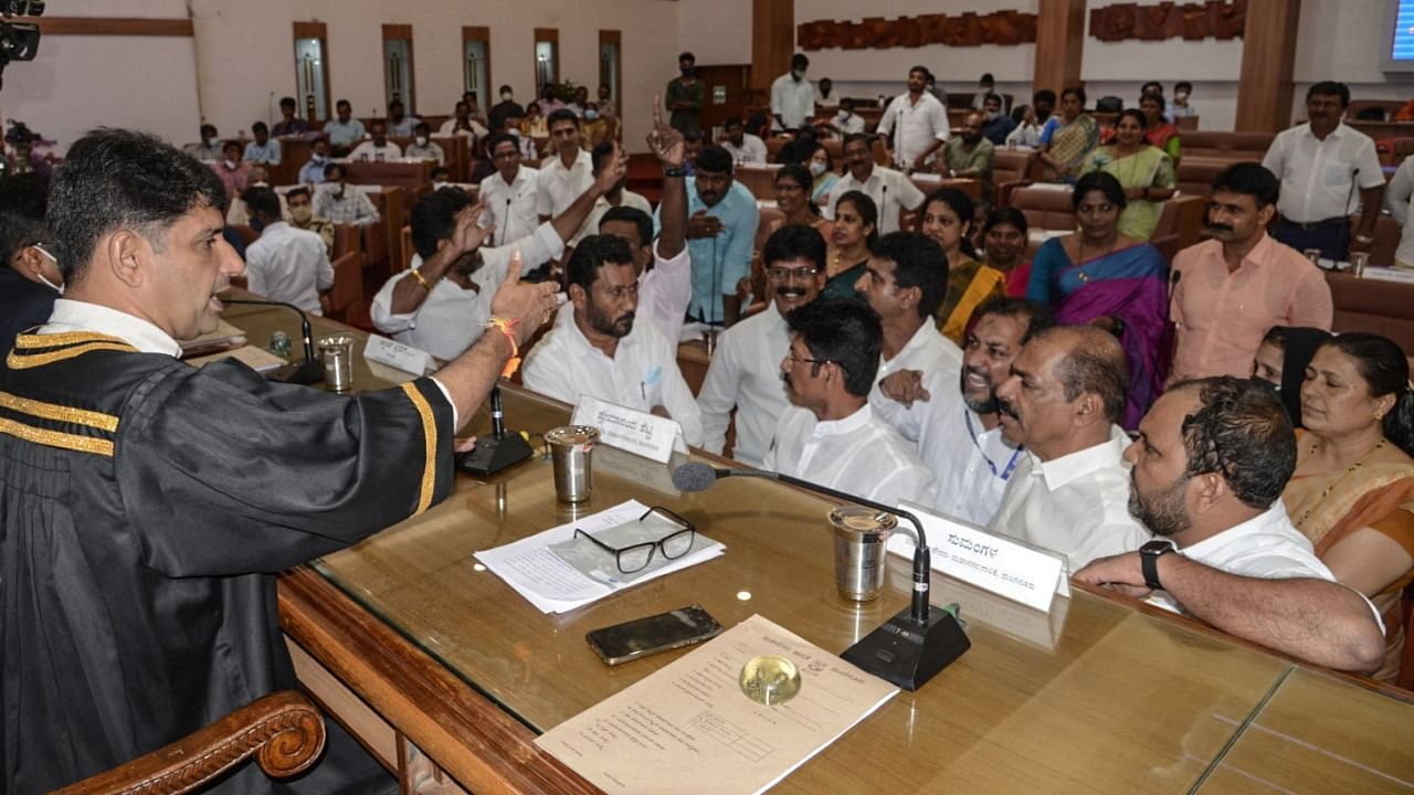 A Mangaluru corporation session under way. Credit: DH File Photo